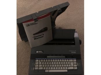 Vintage Smith Corona SD800 Typewriter