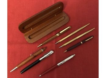 Vintage & Novelty Pens Lot