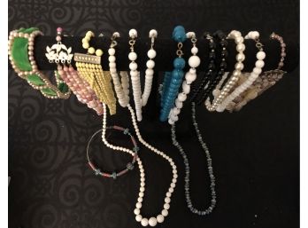 Vintage Fashion Necklaces Lot