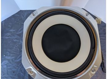 NEW OLD STOCK; 12' Fisher Speaker (ID #3)