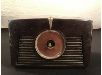 RCA Model 8-X-541 Bakelite Radio (1948) (ID #156)