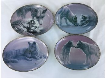 Set Of 4 Collector Plates Wolves  Bradford Exchange Nature’s Tenderness