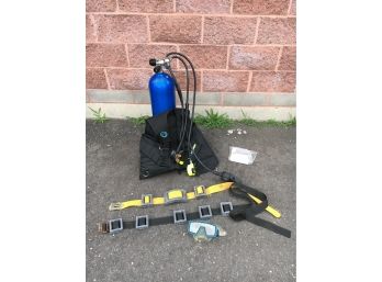 B88 Scuba Diving Equipment, US Divers Sonic 2 Vest, Aqua Lung, Octo Regulator, Tank With 3,000 Psi, And More