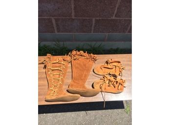 C3 2 Pairs Of Hand Sewn Leather Boots And Shoes
