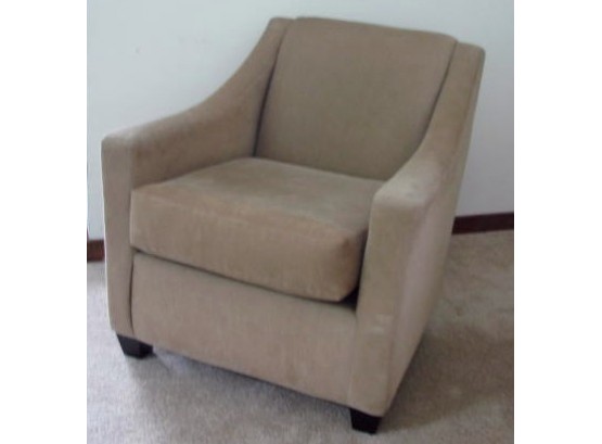 Club Chair With Coordinating Pillow