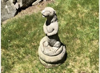 Cement Otter Fountain With Base