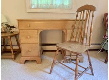 Small Wooden Desk And Chair