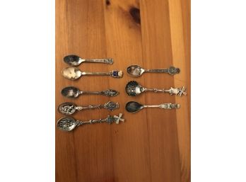 Lot Of 7 Collectible Spoons