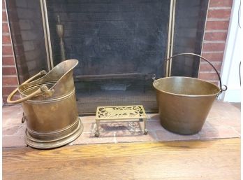 Brass Assortment Of Vintage Fireplace Buckets & Tiger Embossed Iron Stand