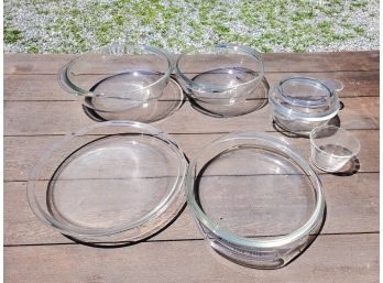 Vintage Assortment Of Clear Glass Pie & Baking Pans
