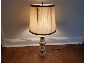 Vintage Metal Tole Painted Table Lamp