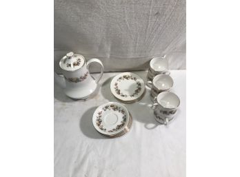 21  Piece Tea Set Fine Bone China, By Royal Standard Of England