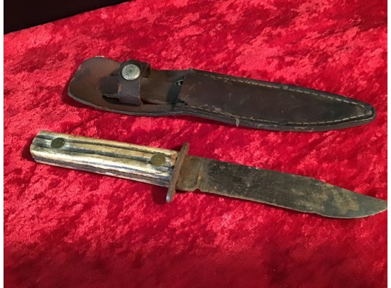 Early 2 Screw Handle Knife With Sheath