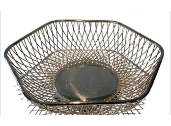 Hexagonal Metal Bread Basket
