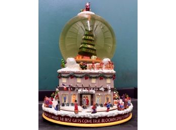 Bloomingdales Christmas Glade W/ Movement