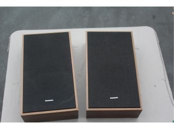 2 Vintage Panasonic 8250 Speakers Excellent Condition