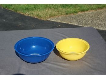 2 Bowl Pyrex Mixing Bowl Set Blue/Yellow