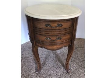 French Provincial 1950's-60 Portugal Marble Top Side Table Weiman Co. 26' X 21' X 23'H ( See Description)