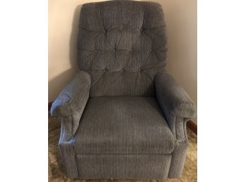 Nice Condition Vintage 1986 LA-Z-BOY Recliner # 2 - No Rips Or Tears! ( See Description)