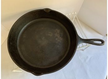 12-1/4' CAST IRON SKILLET MARKED 10 SK- MADE IN USA -D- MAY NEED RESEASONING