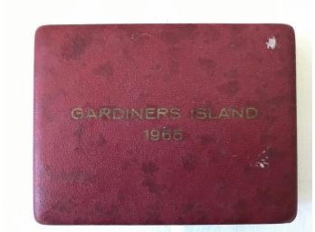 Gardiner's Island Silver Alternative Presentation Kit -- MINT
