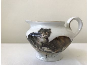 B S Austria Frisky Kitten Creamer With Angry Puppy