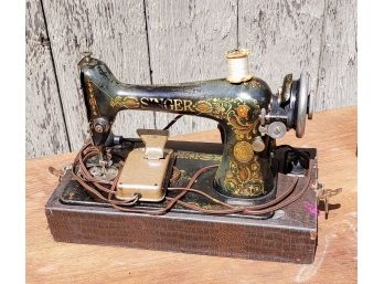 Singer Sewing Machine Redeye