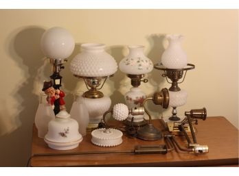 Lot Of Table And Wall Lamps