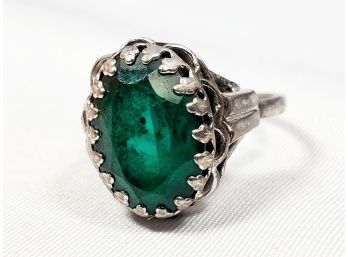 STERLING Green Stone Antique Ring