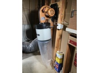 (T60) ROCKLER 'Wall Mount' Dust Collector W/Bags  LOOKS NEW ! - VERY Clean - Tested !!