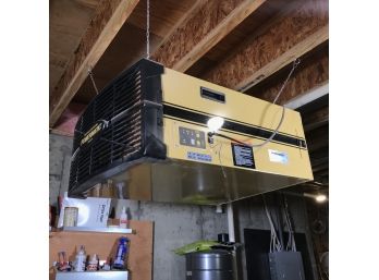 (T46) Powermatic Air Filtration System W/ Remote - Works PERFECTLY - (Tested) VERY LOW HOURS