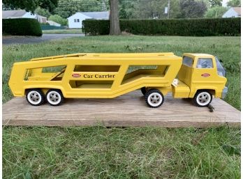 Vintage 1970's Yellow Steel Tonka Car Carrier