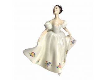 Vintage Royal Doulton Porcelain Figurine HN 2789