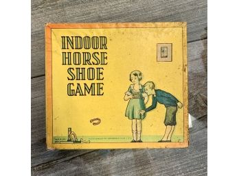Vintage Collectible Indoor Horse Shoe Game