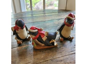 Christmas Penguin Figurines (3) - Skiing And Sledding