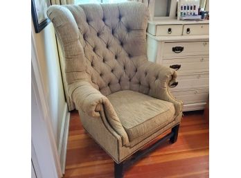 Big Chair With Great Bones! Needs To Be Re-Upholstered