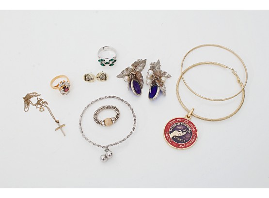 Group Of Miscellaneous Costume Jewelry