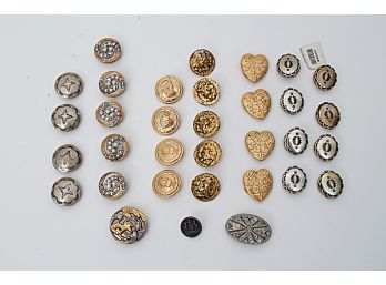 33 Great Quality Buttons & Button Covers