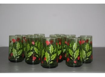 Group Of 15 'Holly' Christmas Glasses