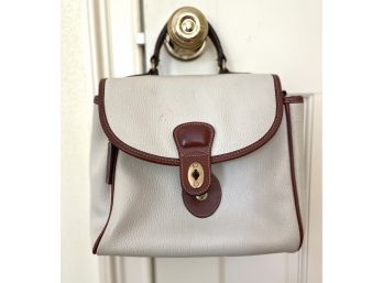 Classy & Classic Coach White Leather Handbag - Very Good Condition, Almost Never Used