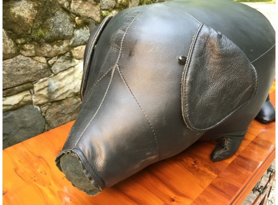 Adorable 'Reiners Originals' Leather 'Pig' Ottoman / Foot Stool - Great Decorator Piece ! - Paid $475