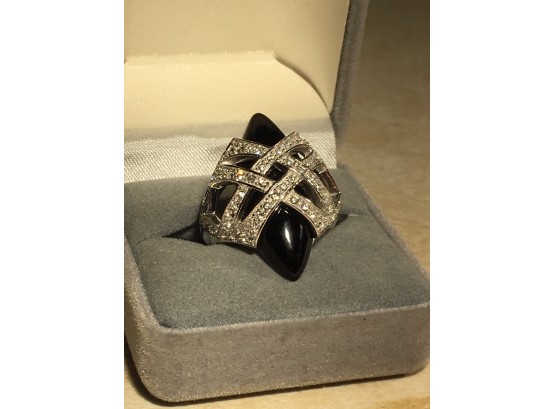 Gorgeous Sterling Silver / 925 Cocktail Ring W/'X' White Sapphires & Onyx - FANTASTIC !