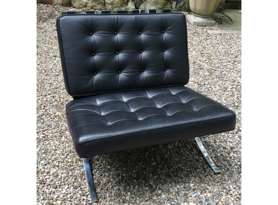 Stunning Vintage Mies Van Der Rohe Barcelona Chair - Black Leather (Owned 40+ Years) (1 Of 2)
