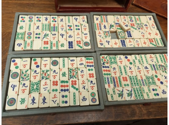Amazing Antique MAHJONG Set (1923) 136 Tiles / 144 Counting Sticks W/Leather Case & Book