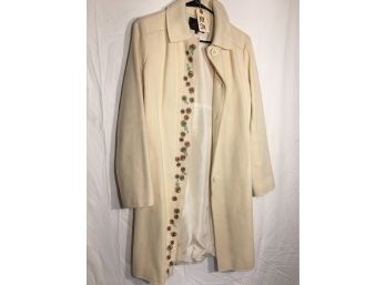 NY-24 Absolutely Fantastic Wool Coat By TOCCA - Size 4 - Looks Brand New ! - Ivory / White