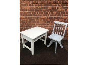 Childs Desk And Chair