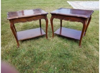 Set Of 2 End Tables (SF3)