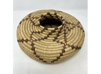 Vintage Rare Vase Shape Pima Indian Basket 9' X 5' C. Early 1900's Tightly Woven