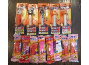 Halloween And Valentine's Day Pez Collection Of 13