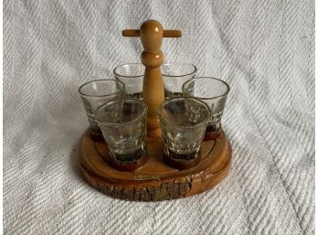 Classic  Lake George Wooden Shot Glass Server With 6 Shot Glasses